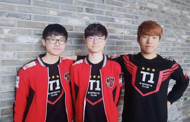 他们用行动 他们用行动